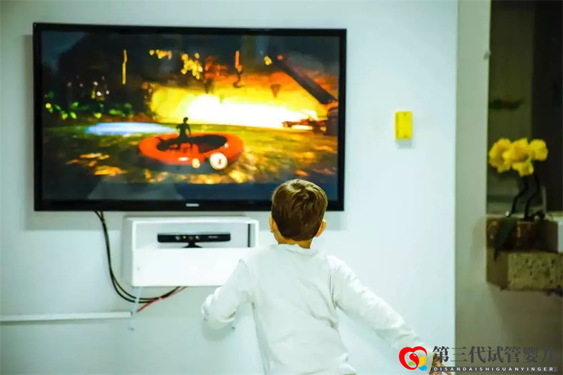 你苦惱著的孩子問題，會是“適齡行為”嗎？(圖2)