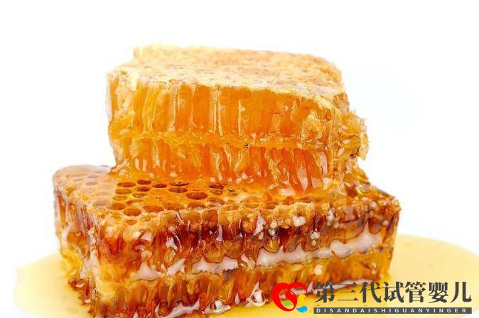 長春膚康醫院淺談：蜂膠可以治療銀屑病嗎？(圖1)