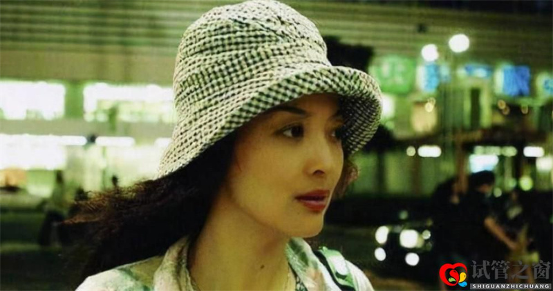 他是知名大導演,妻子為其3次試管取70顆卵子,今年近百歲成人生贏家(圖14)