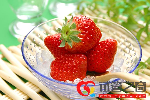 吃草莓可以調整腸胃