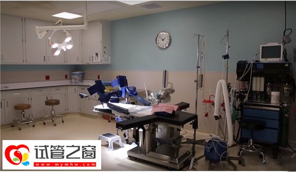 試管移植后嘔吐是不是因為子宮環境不好